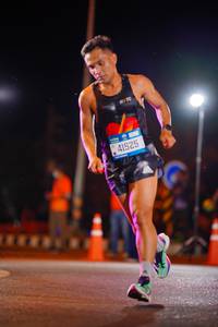 BIB: 41525
                            <button type="button" onclick="openModal(21517924)" class="btn btn-primary btn-sm float-right btn-popup" data-toggle="modal" data-target=".modal-high-quality">
                        <i class="fas fa-shopping-cart"></i> Add to Cart
                    </button>
                                            <button type="button" onclick="isThisMe(21517924, true)" class="btn btn-success btn-sm float-right btn-popup btn-isme hidden" data-toggle="tooltip" data-placement="bottom" title="นี่คือรูปของคุณใช่ไหม คลิกที่นี่เพื่อเอาเข้าอัลบั้ม">
                        <i class="fas fa-plus"></i> Add to album
                    </button>
                    <button type="button" onclick="isThisMe(21517924, false)" class="btn btn-warning btn-sm float-right btn-popup btn-isnotme hidden">
                        <i class="fas fa-ban"></i> Remove from album
                    </button>